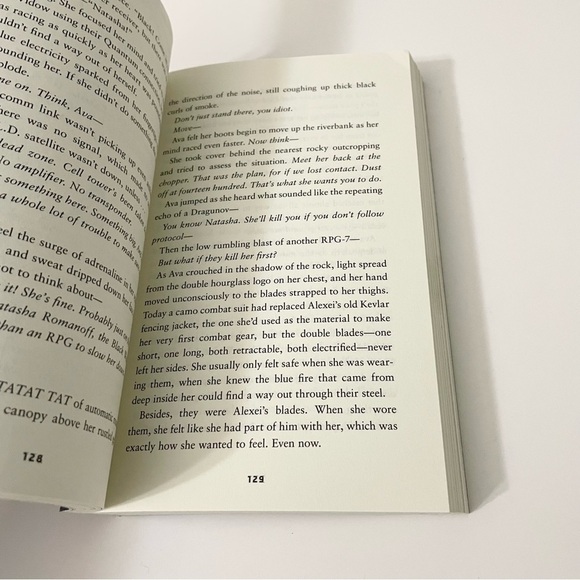 Black Widow Red Vengeance Novel Margaret Stohl Book - Picture 11 of 16